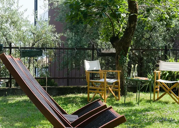 Enjoyiseolake - Discesa A With Terrace And Garden On Iseo Riva di Solto