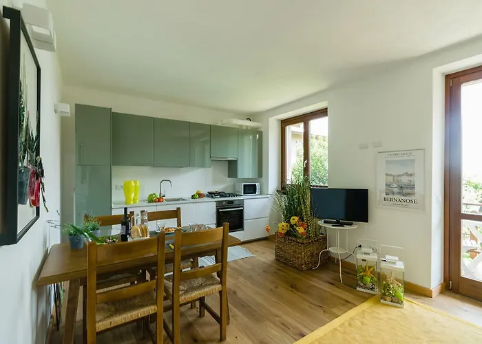 Enjoyiseolake - Discesa A With Terrace And Garden On Iseo *